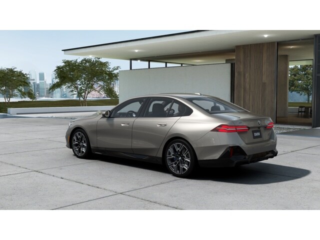 2026 Bmw 530i xDrive photo 2