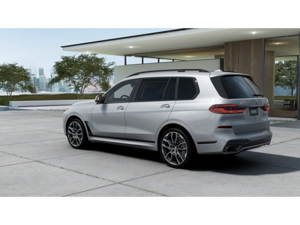 New 2026 BMW X7 xDrive40i SUV