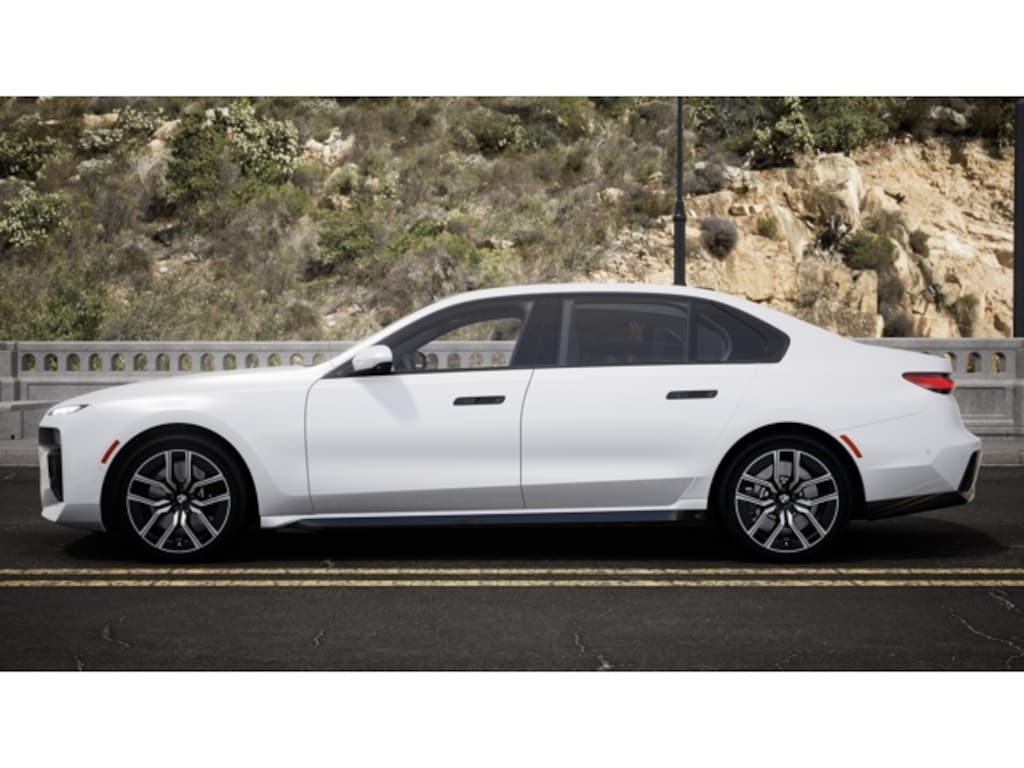 New 2026 BMW 740i xDrive Sedan