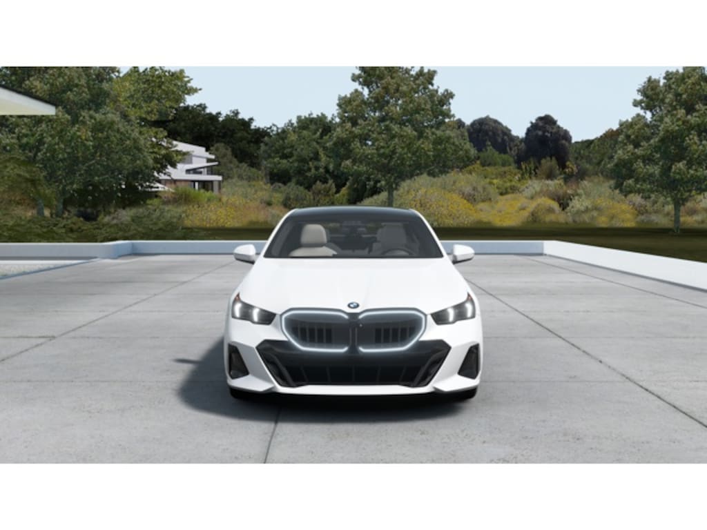 New 2027 BMW 550e xDrive Sedan