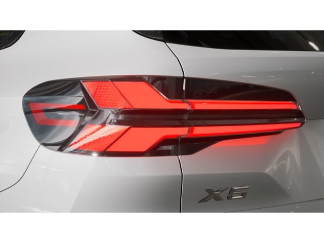 2026 BMW X5 50e - Photo 38
