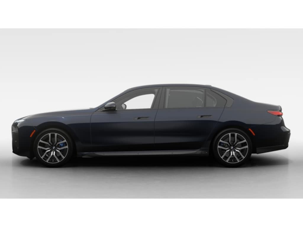 New 2025 BMW 740i xDrive Sedan