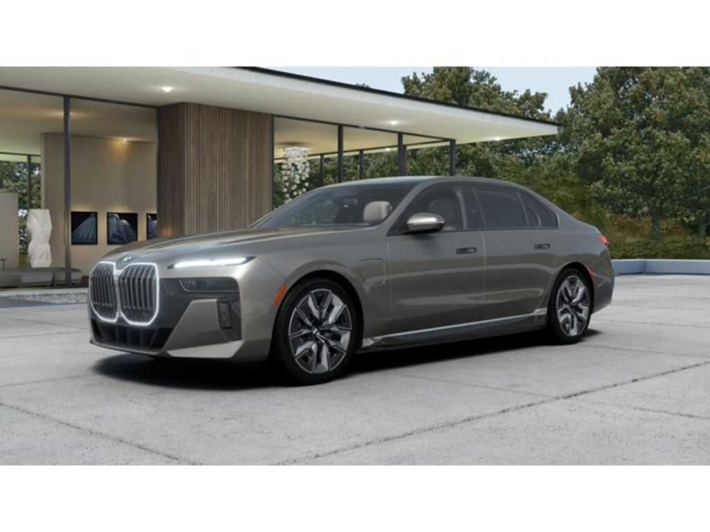 New 2026 BMW 750e xDrive Sedan