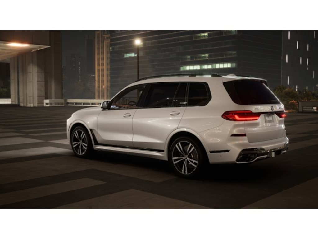 New 2027 BMW X7 M60i SUV