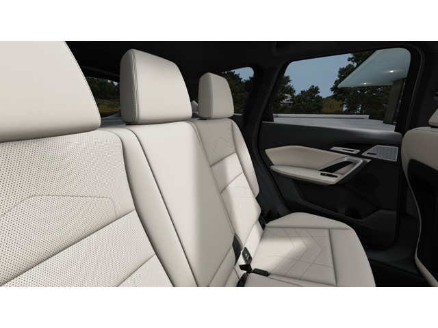 2025 BMW X1 28i - Photo 41