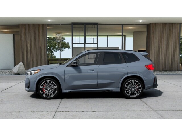 2026 Bmw X1 M35i photo 2