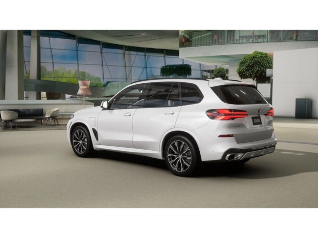 New 2026 BMW X5 PHEV xDrive50e SUV