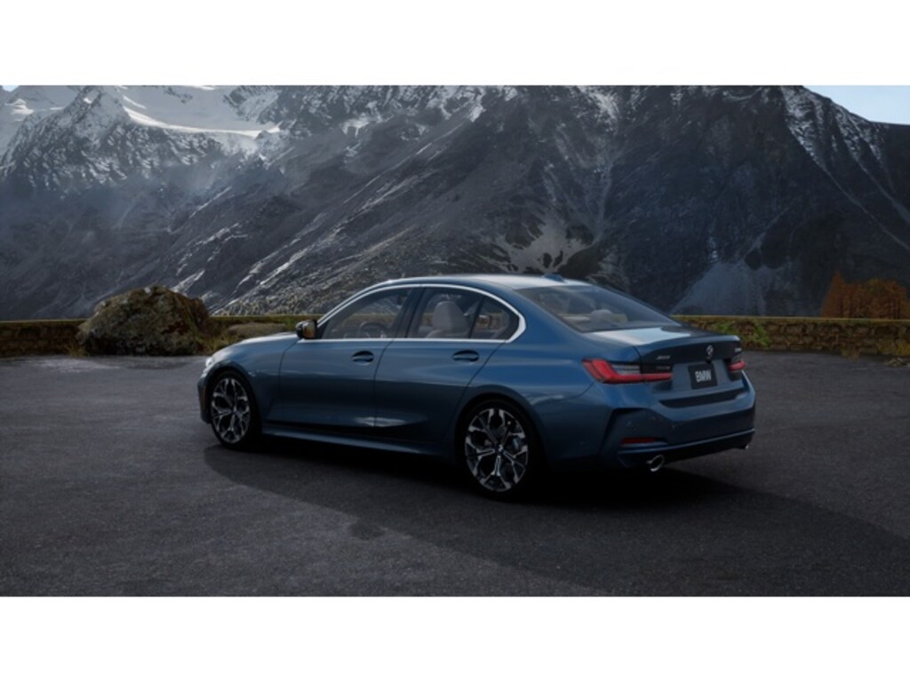 New 2026 BMW 330i xDrive Sedan