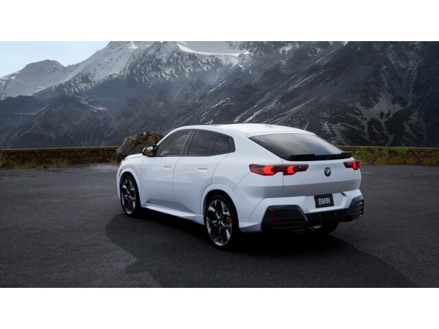 2026 BMW X2 28i's photo