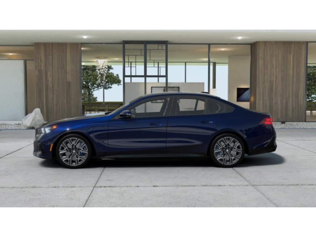 New 2027 BMW 550e xDrive Sedan