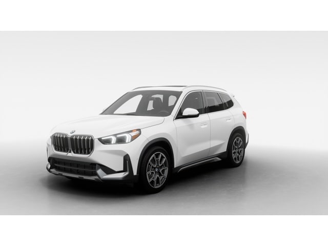 2026 BMW X1 28i's photo