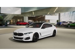 2026 BMW M850i
