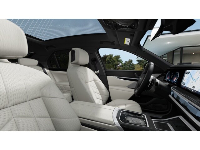 2025 BMW 7 Series 740i - Photo 34