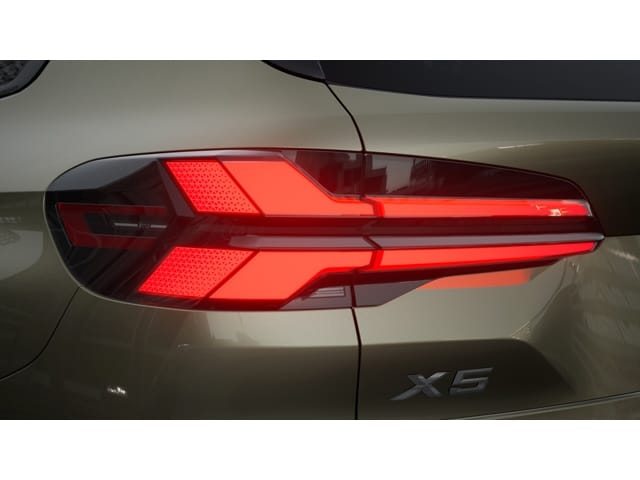 2026 BMW iX 60 - Photo 33