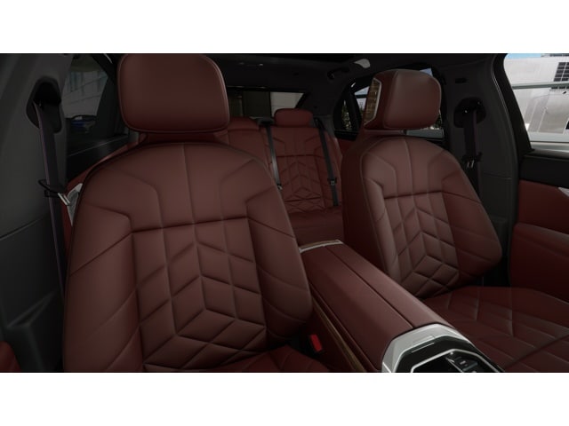 2026 BMW 7 Series 760i - Photo 11