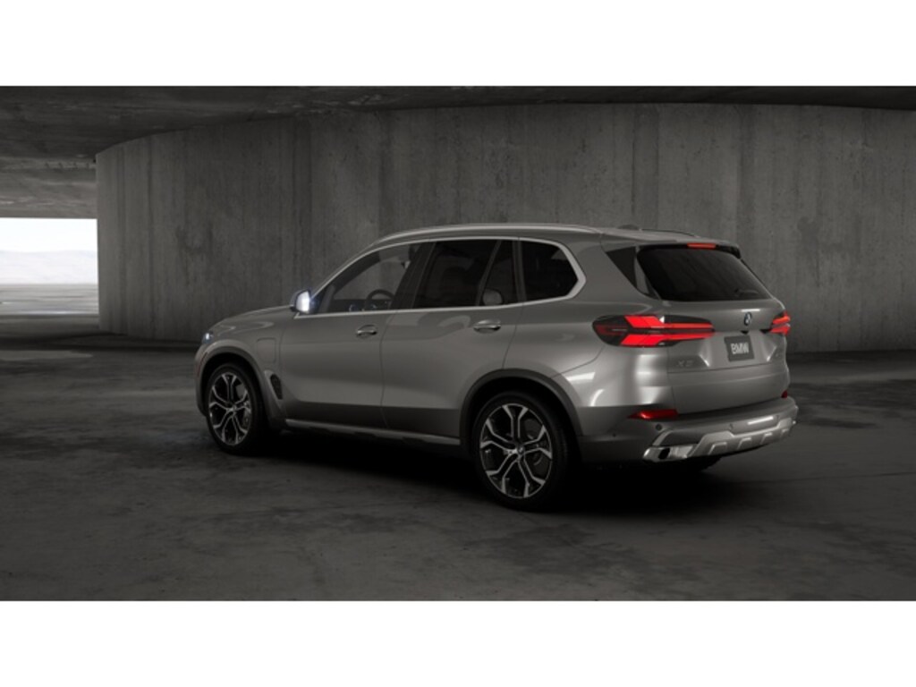 New 2026 BMW X5 PHEV xDrive50e SUV