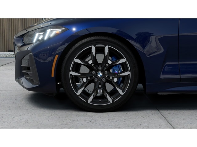 2026 BMW 4 Series 430i - Photo 8