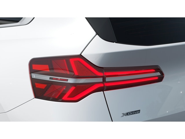 2026 BMW X3 30 - Photo 8
