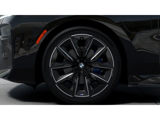 2026 BMW 7 Series 750e - Photo 35