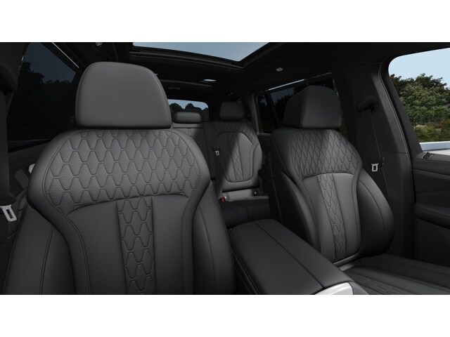2026 BMW X7 M60i - Photo 44