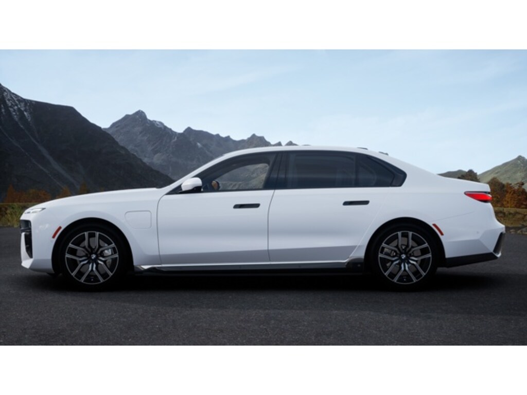 New 2026 BMW 7 Series 750e xDrive Sedan
