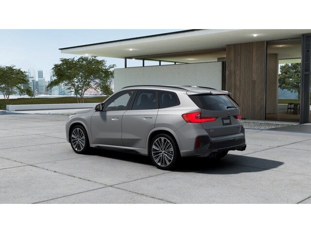 2025 Bmw X1 M35i photo 2