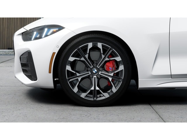 2026 BMW 4 Series M440i - Photo 7
