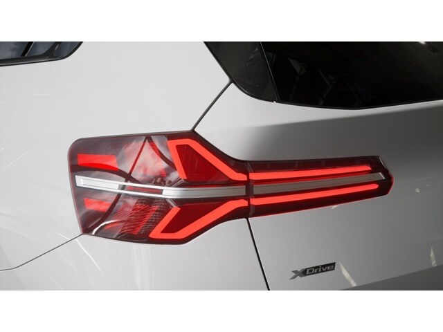 2025 BMW i7 M70 - Photo 27