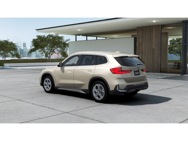 2026 Bmw X1 M35i photo 2
