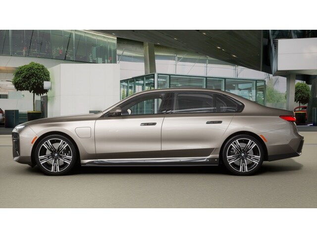2026 Bmw 750e photo 4