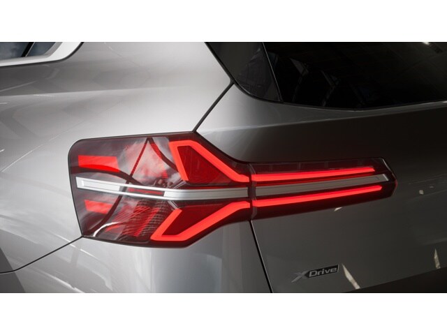 2026 BMW X3 30 - Photo 27