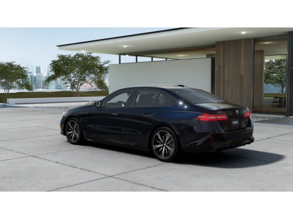 New 2026 BMW 550e xDrive