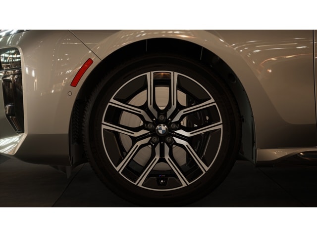 2026 BMW 7 Series 740i - Photo 50