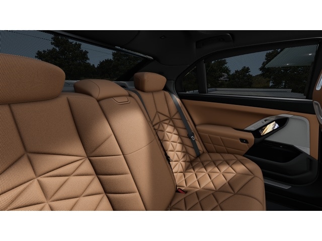 2025 BMW 7 Series 740i - Photo 42