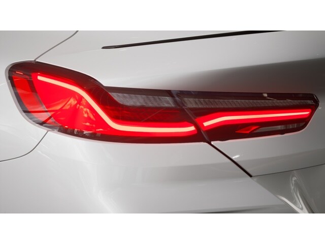 2026 BMW 8 Series 840i - Photo 25