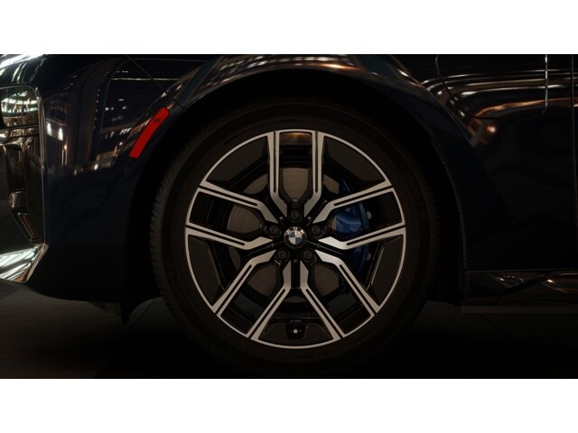 2025 BMW 7 Series 750e - Photo 51