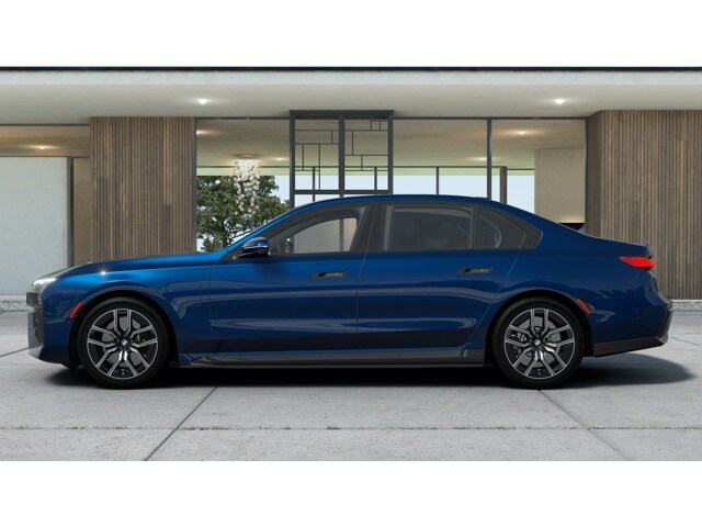 2026 BMW 7 Series 750e - Photo 24