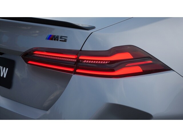 2026 BMW M5 M5 - Photo 35