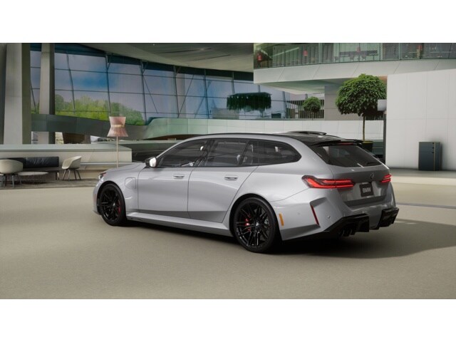 2026 Bmw M5 5 Touring photo 2