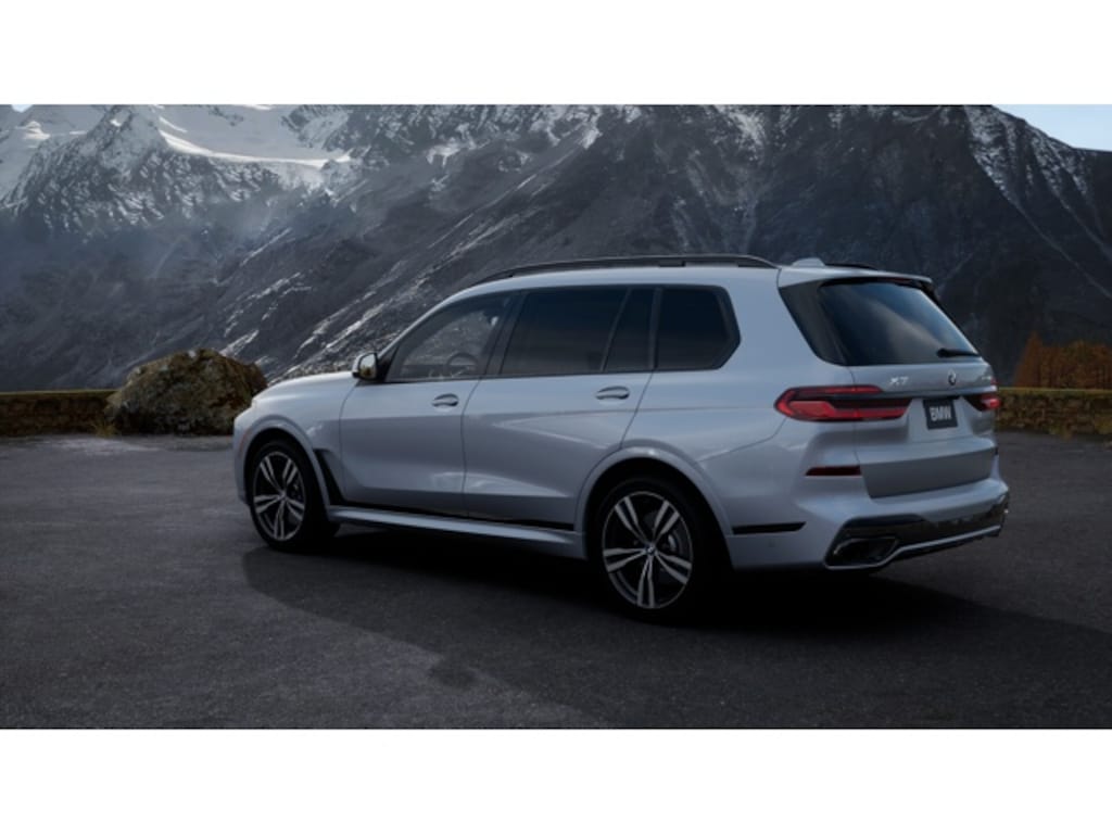 New 2026 BMW X7 xDrive40i SUV