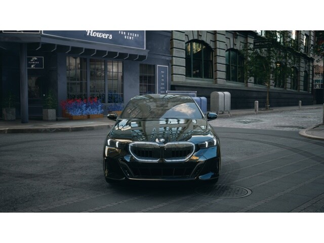 2026 Bmw 550e 550e xDrive photo 3