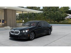 2027 BMW 550e xDrive Sedan