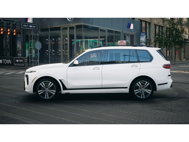 2026 Bmw X7 M60i photo 4