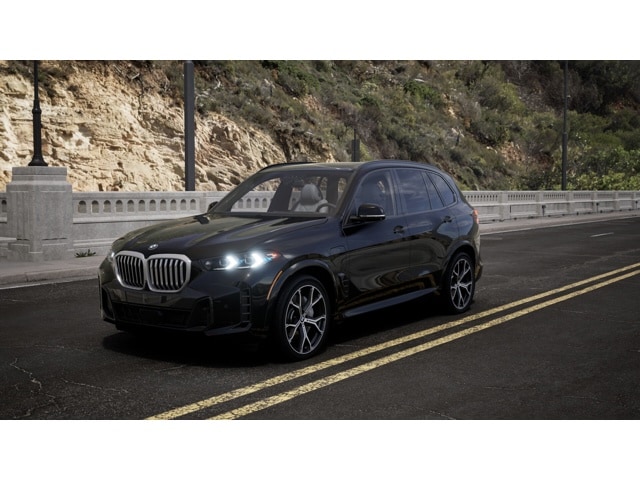 2026 BMW X5 50e's photo