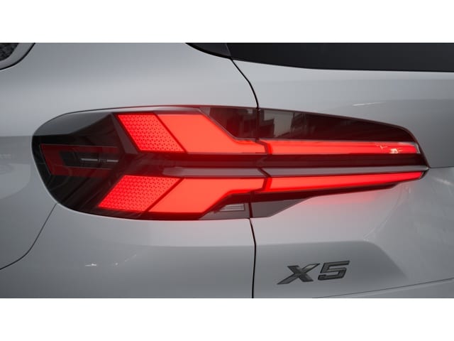 2026 BMW X5 40i - Photo 8