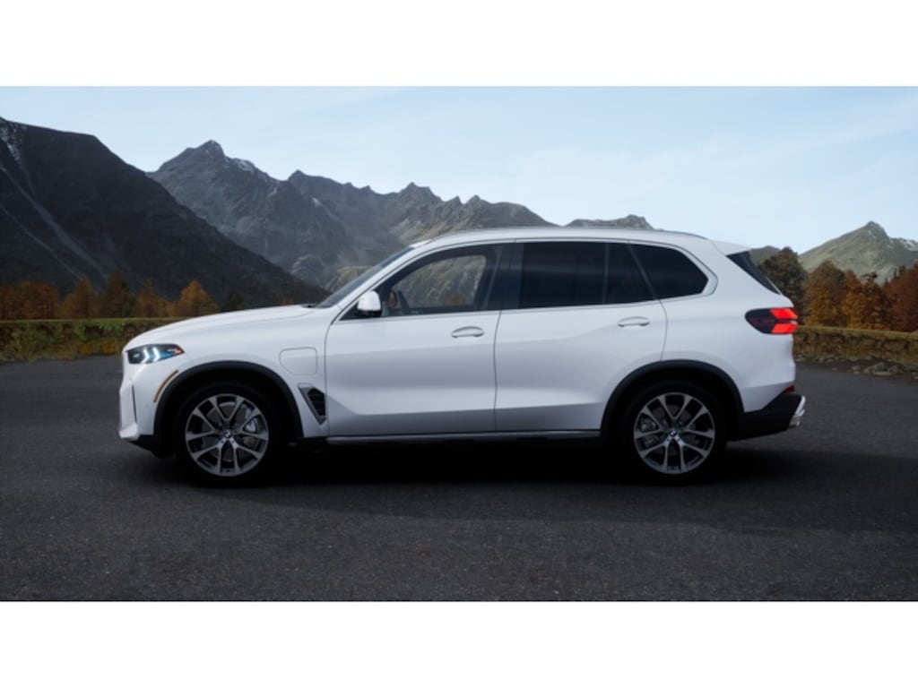 New 2026 BMW X5 PHEV xDrive50e SUV