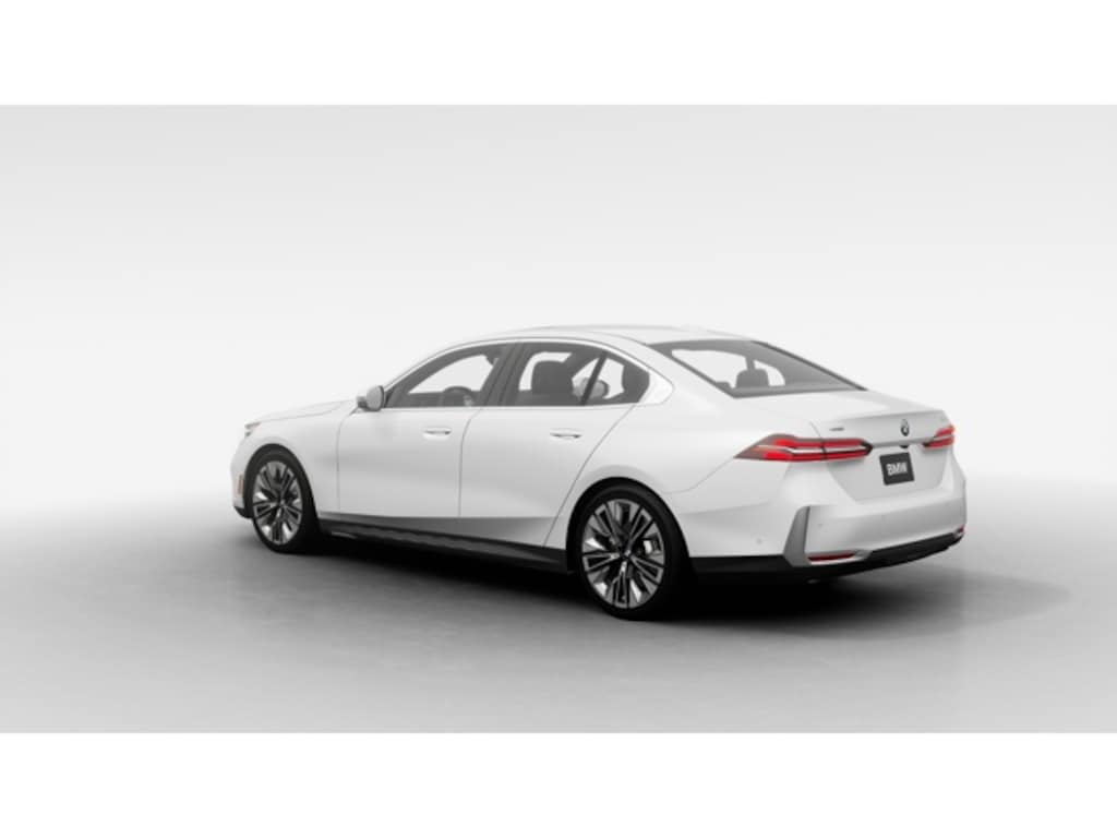 New 2026 BMW 530i xDrive Sedan