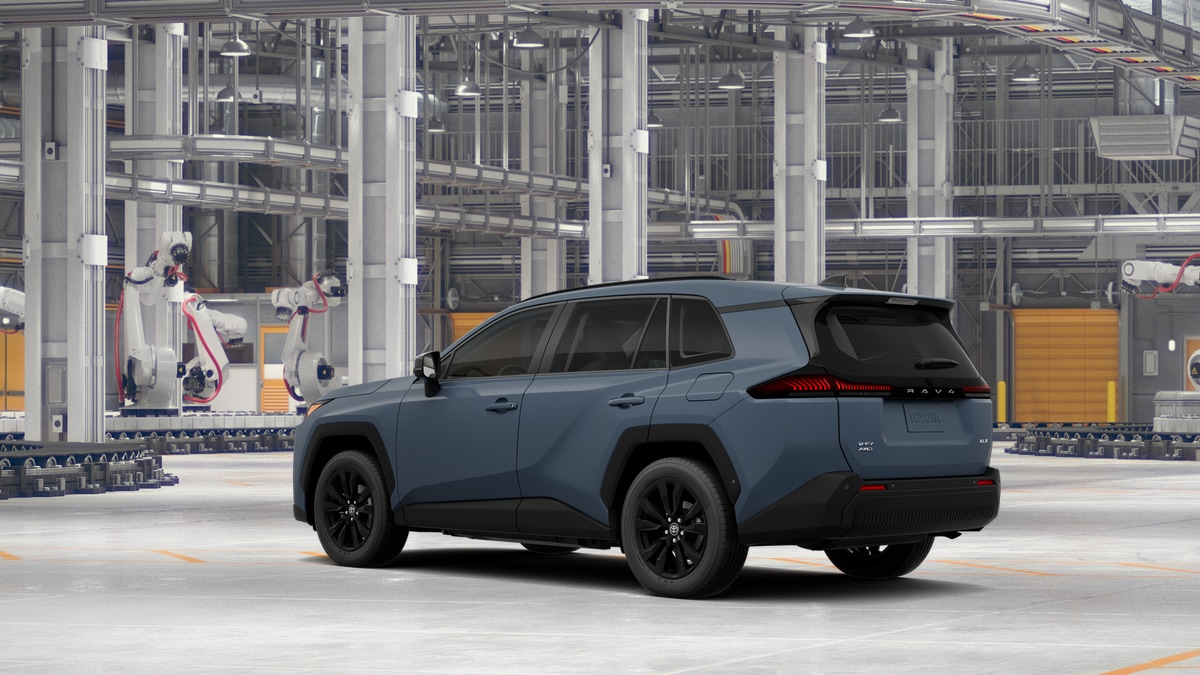 2026 Toyota RAV4 XLE - Photo 6