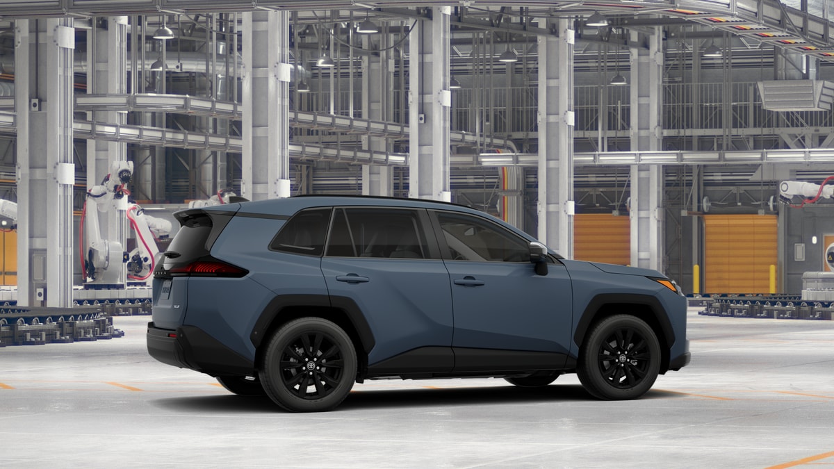 2026 Toyota RAV4 XLE - Photo 11