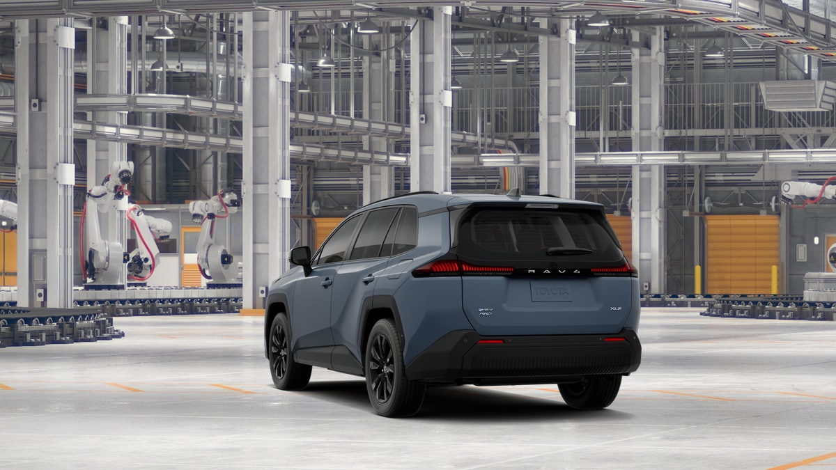 2026 Toyota RAV4 XLE - Photo 7